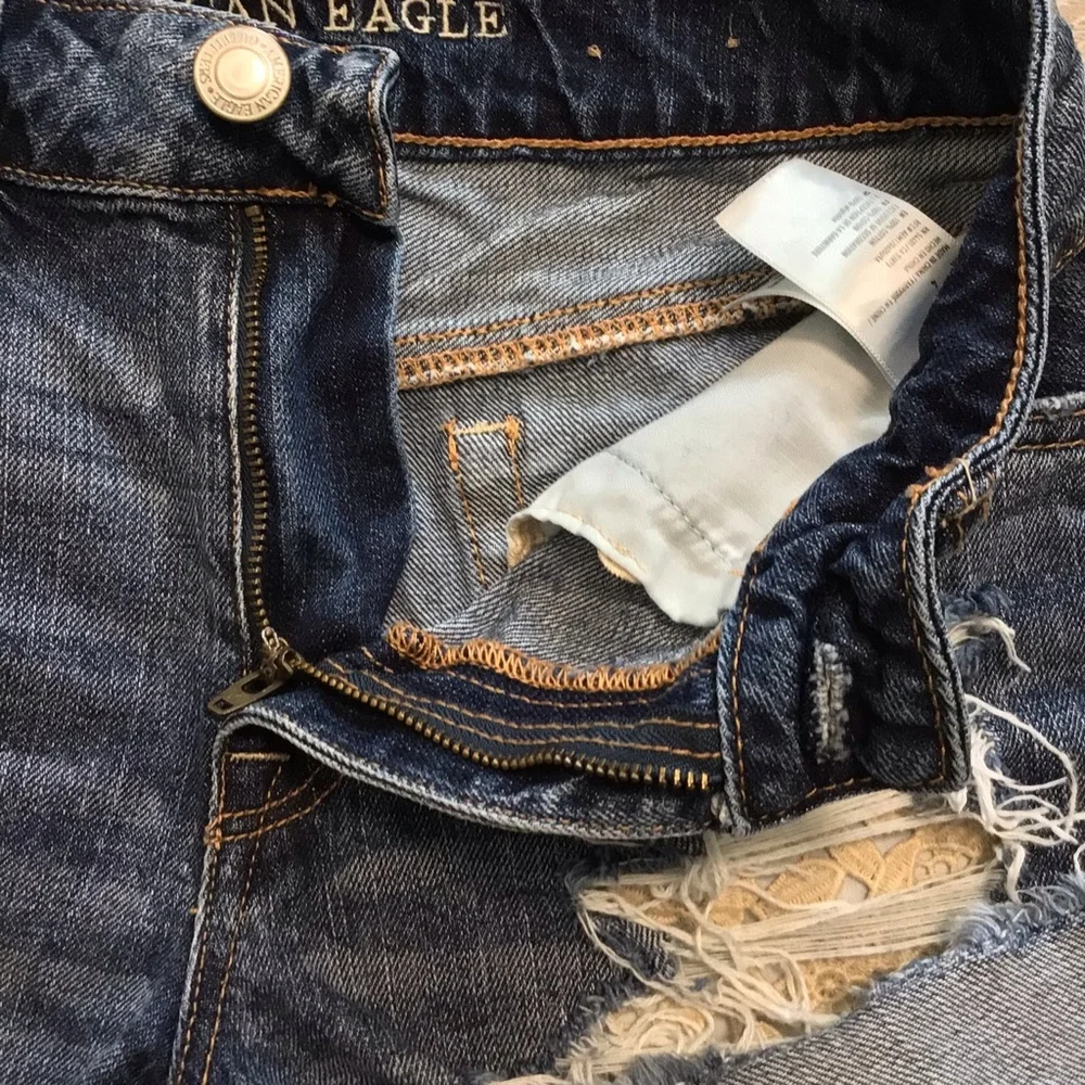 American Eagle Hi Rise Festival Distressed Lace Detail Shorts 0